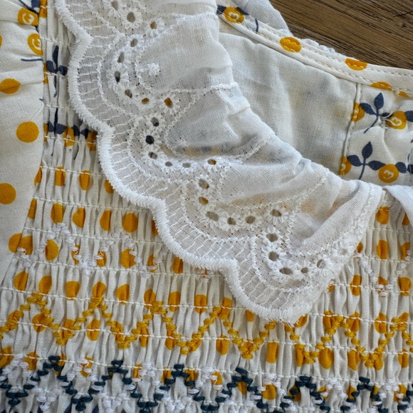 Goldie + Ace adorable smocked dress! NWOT - Picture 4 of 6